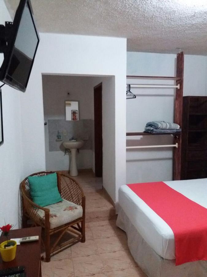 Room In Cancun Stadium Exterior photo
